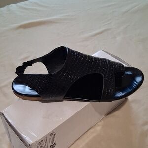 Black Women's Sandals